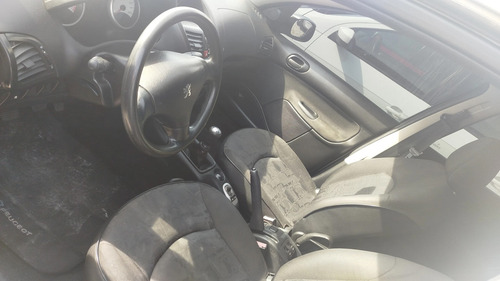 Peugeot 207 1.4 XR 8V FLEX 4P MANUAL