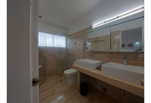 Se Vende Casa 550m2 La Lagunita Country Club 8699
