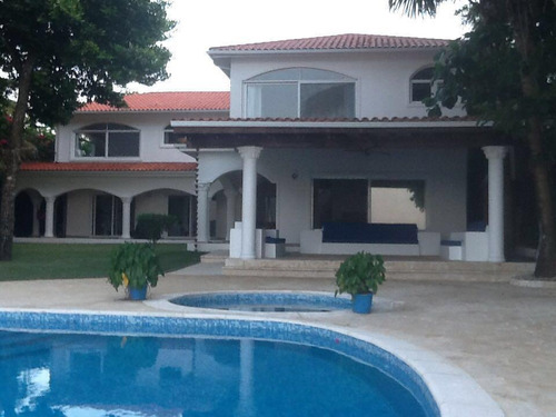 Te Vendo Excelente Villa En Sosua