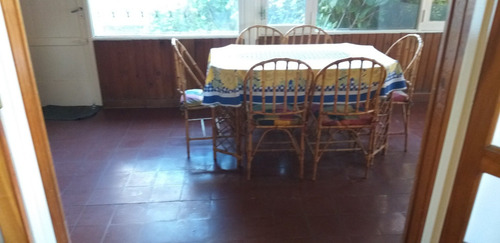 Imagen 20 de 30 de Chalet 4 Ambientes Con Depcia. De Serv.