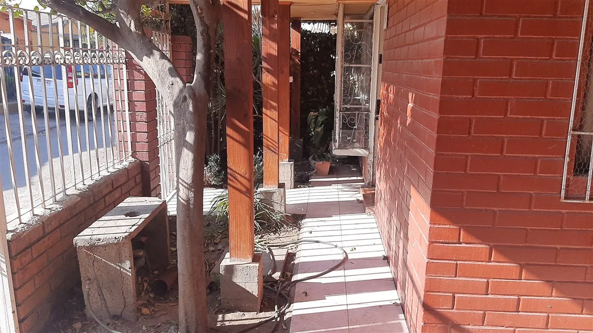 Imagen 3 de 20 de Casa En Venta De 4 Dorm. En Puente Alto