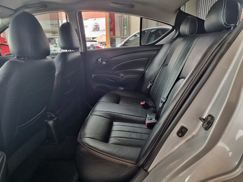 Nissan Versa VERSA 1.6 16V FLEXSTART SV AUTOMÃTICO