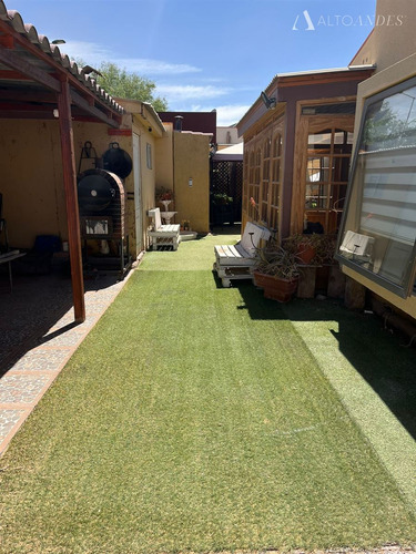 Casa En Arriendo De 5 Dorm. En Calama