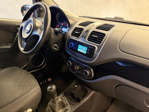 Fiat Palio ATTRACTIVE 1.0 EVO Fire Flex