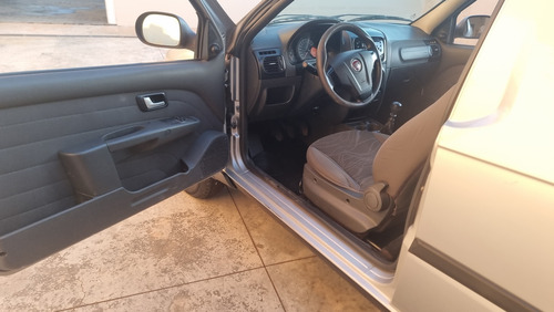 Fiat Strada 1.4 Hard Working Flex 2p
