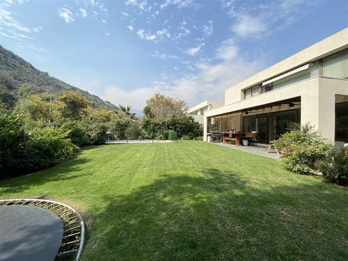 Vende Casa En Los Trapenses Cerca De Colegios, Lo Barnechea