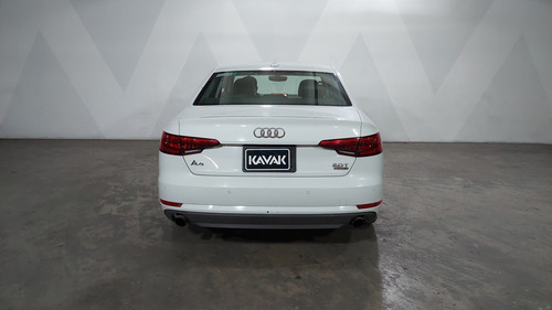 Audi A4 2.0 TFSI SELECT S-TRONIC QUATTRO