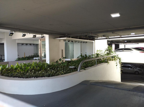 Departamento En Nuevo Emprendimiento 3 Avenidas Con Balcón Y Cochera - Parque Chas