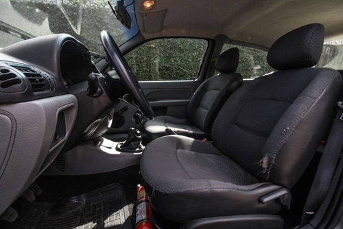 Imagem 7 de 15 de Renault Clio Authentique Hi-flex 1.0 16v 3p