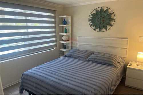 Imagen 10 de 13 de Venta Depto. Metro El Golf 1d-1b-e Y B