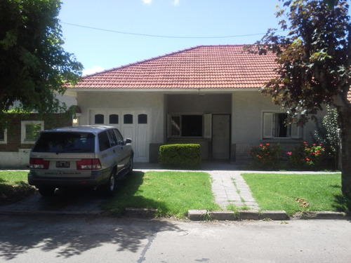 Casa A Modernizar En El Corazon De Parque Luro Acepto Propiedad En Capital O Ph En Zona Parque Luro O La Perla Dueño Directo No Acepto Ni Lotes Ni Embarcaciones