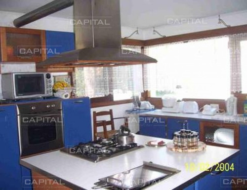 Casa En Venta Playa Mansa Punta Del Este- Ref: 25064