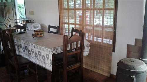 Imagen 7 de 13 de Casa De 3 Amb Sobre Lote De 2200 Mts.
