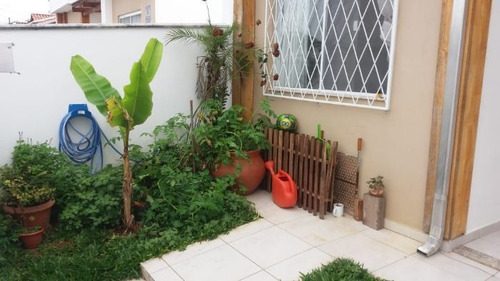 Casa À Venda Na Rua Das Hortencias, Nossa Senhora Da Paz, Balneário Piçarras - Sc - Liv-11716