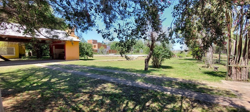 Imagen 1 de 30 de Casa Quinta De 4 Amb. Con Pileta A La Venta En Villa Adriana - Cañuelas