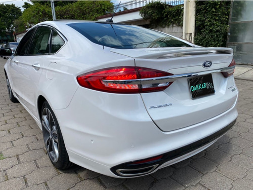 Imagen 10 de 14 de Ford Fusion Titanium Ecoboost Blanco 2018 At Dakkar Autos
