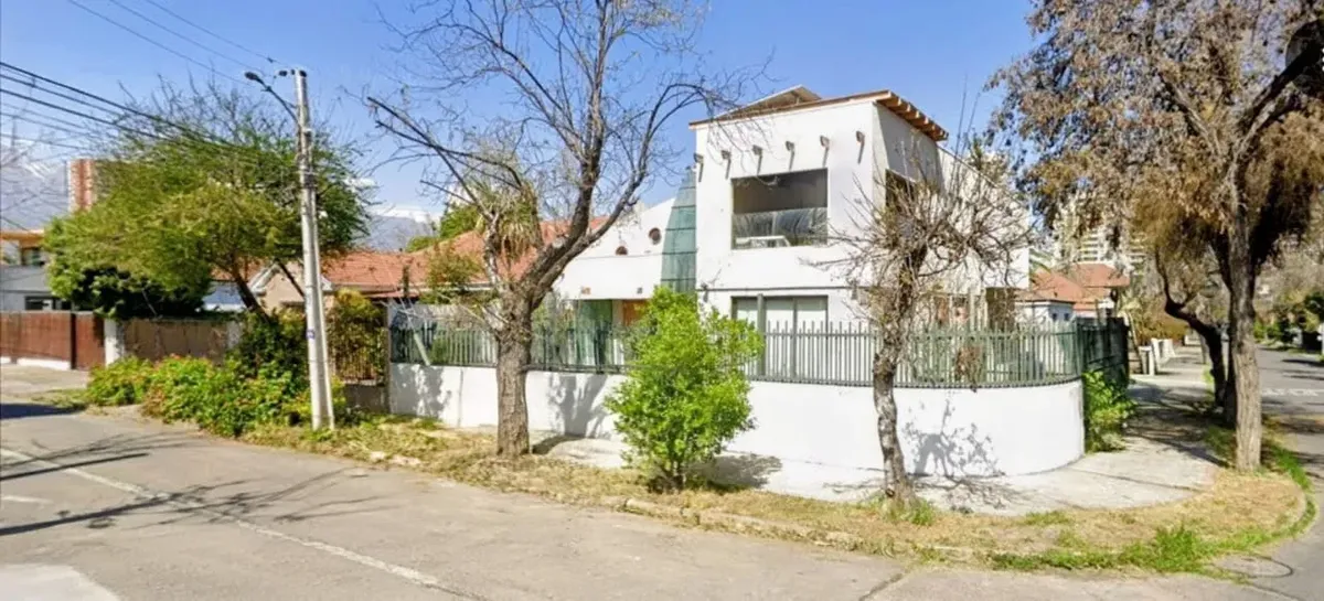 Imagen 1 de 20 de Amplia Casa En Ñuñoa