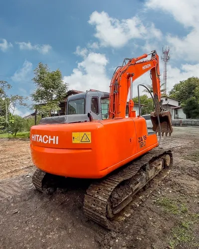 Hitachi Zaxis 120 Modelo 2008 Ubicada En Envigado