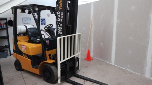 Imagen 1 de 8 de Montacargas Yale 5000 Lb 2014 Seminuevos Toyota, Hyster
