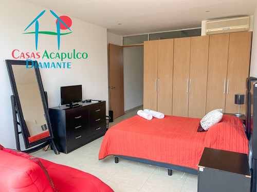 Cad Aura A 008. Funcional Y Acogedor, Con Balcón Y Acceso A Club De Playa En La Mejor Zona De Acapulco