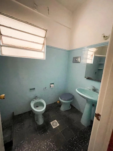 Apartamento Un Dormitorio. Centro. Alquiler
