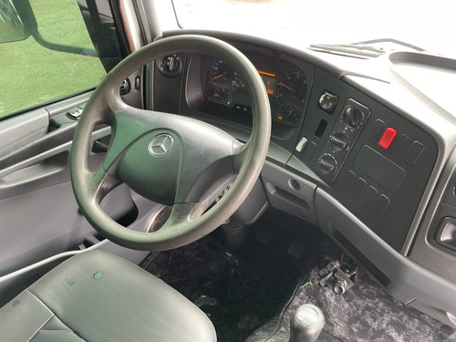Mb Atego 2425 8x2 2012.
