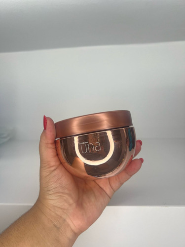 Crema hidratante corporal perfumada tradicional Natura A, 200 g