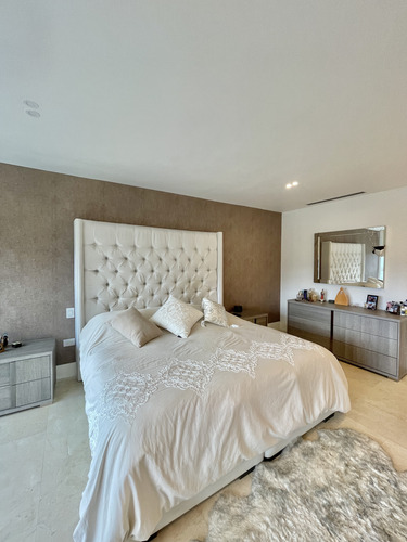 En Venta Apto 350m2 5h+s/5b+s./5p Mirador De Los Campitos