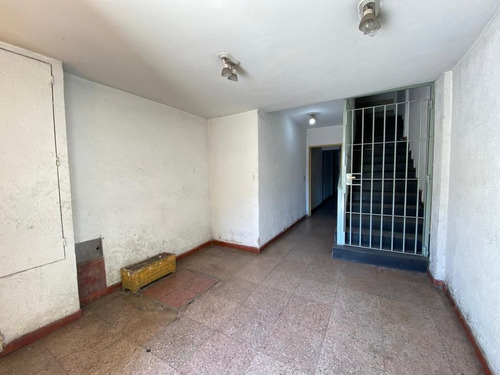 Imagen 28 de 29 de Venta Departamento 5 Ambientes La Tablada Terraza Balcon