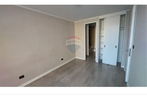 Arriendo Cómodo Dpto. 1 Dormitorio En Av. Ecuador