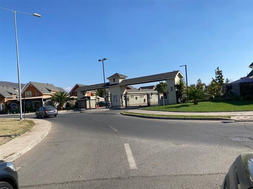 Imagen 2 de 27 de Casa En Venta De 3 Dorm. En Puente Alto