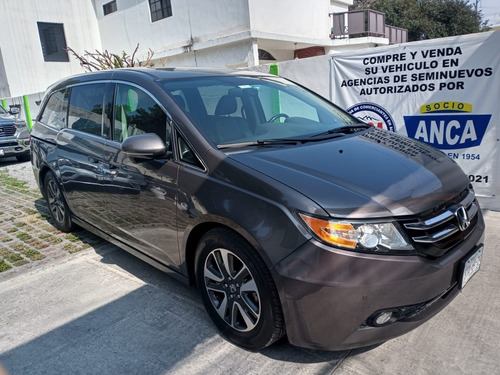 Imagen 2 de 15 de Honda Odyssey Touring 2015