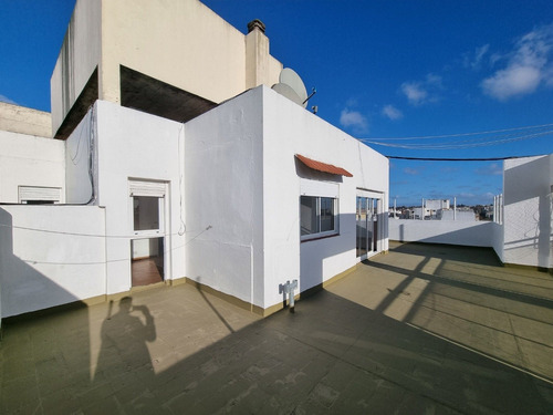 Imagen 9 de 11 de 4 Amb C/terraza - Güemes - Paseo Aldrey - único