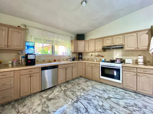 Casa En Venta En Villa Jardín, Lerdo, Durango