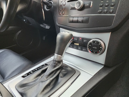 Imagen 11 de 18 de Mercedes Benz C200
