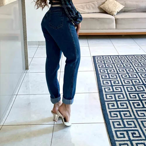 Mom hotsell jeans atacado