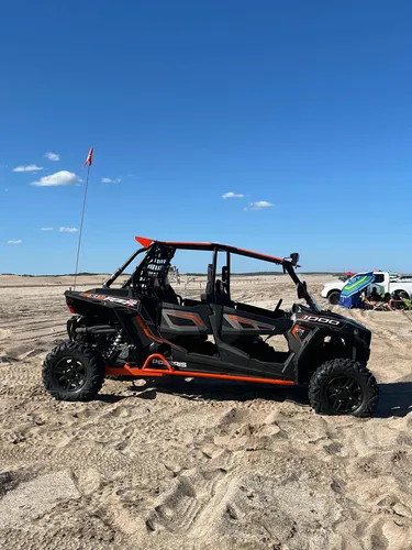 Polaris Rzr 1000 4 Plazas