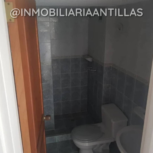 Imagen 6 de 7 de Apartamento Conservado En El Caribe