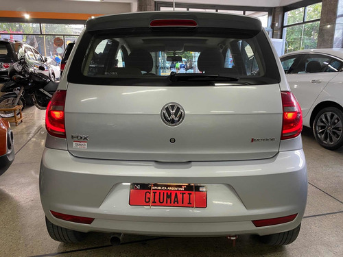 Imagen 3 de 14 de Volkswagen Fox 2012 1.6 Highline Imotion. Segunda Mano