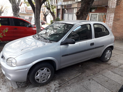 Chevrolet Corsa Classic 1.6 Gl Aa Dh