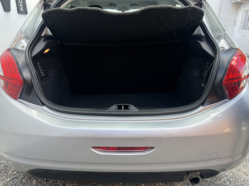 Peugeot 208 1.5 Active