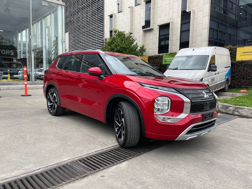 Mitsubishi All New Outlander 2.5l 4x4 At. Ab