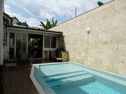 Imagen 6 de 30 de Casa Estilo Español En Colinas De Guataparo