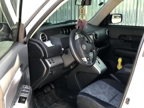 Toyota Scion Xb