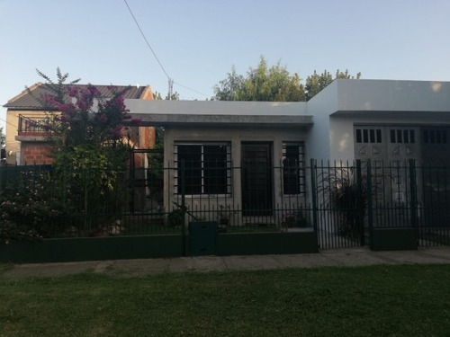 Imagen 2 de 12 de Venta De Casa En Villa La Florida