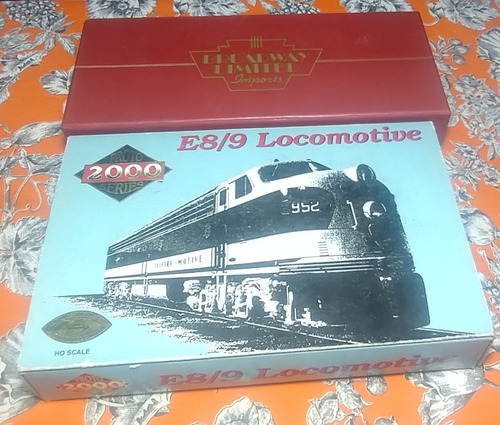 Locomotora Emd E8/9 Proto 2000 Motriz Dcc Y E7 B Dummy H0