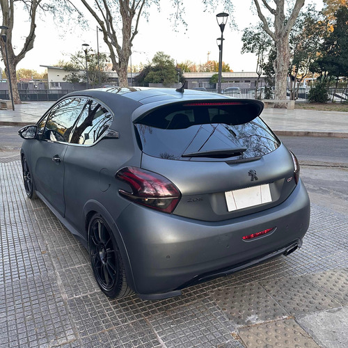 Peugeot 208 1.6 Gti