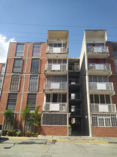 Hermoso Apartamento En La Villa De Plaza