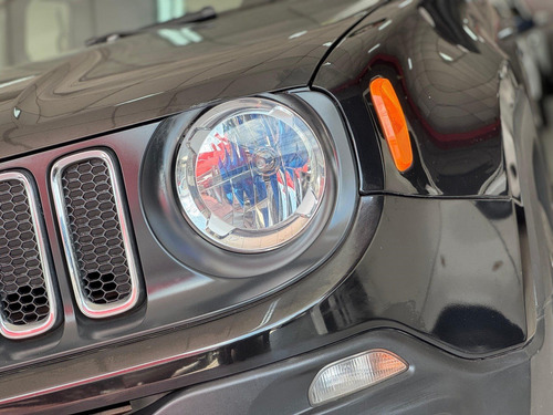 Jeep Renegade 1.8 16V FLEX LONGITUDE 4P AUTOMÁTICO