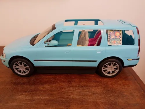 Barbie happy sale family volvo